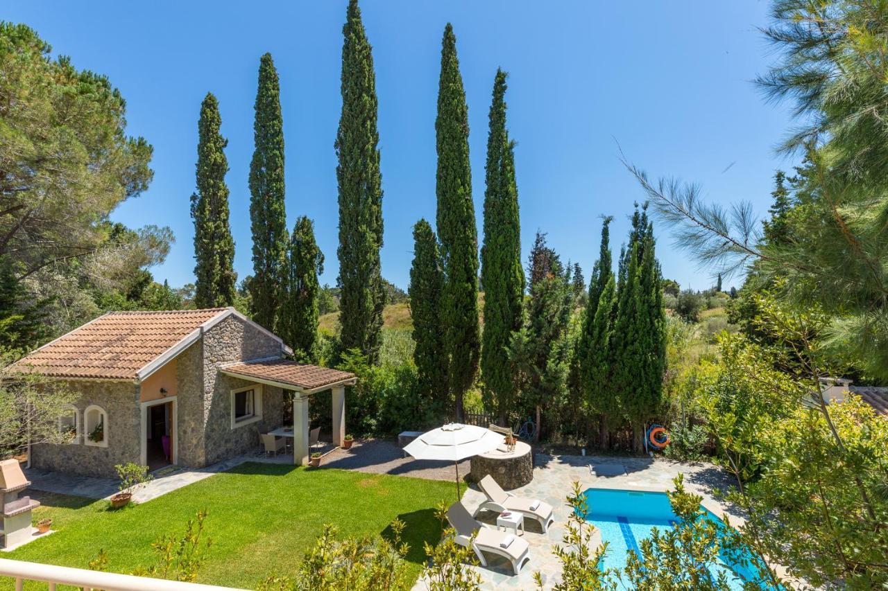 Dafnila Petrinos Cottage מראה חיצוני תמונה