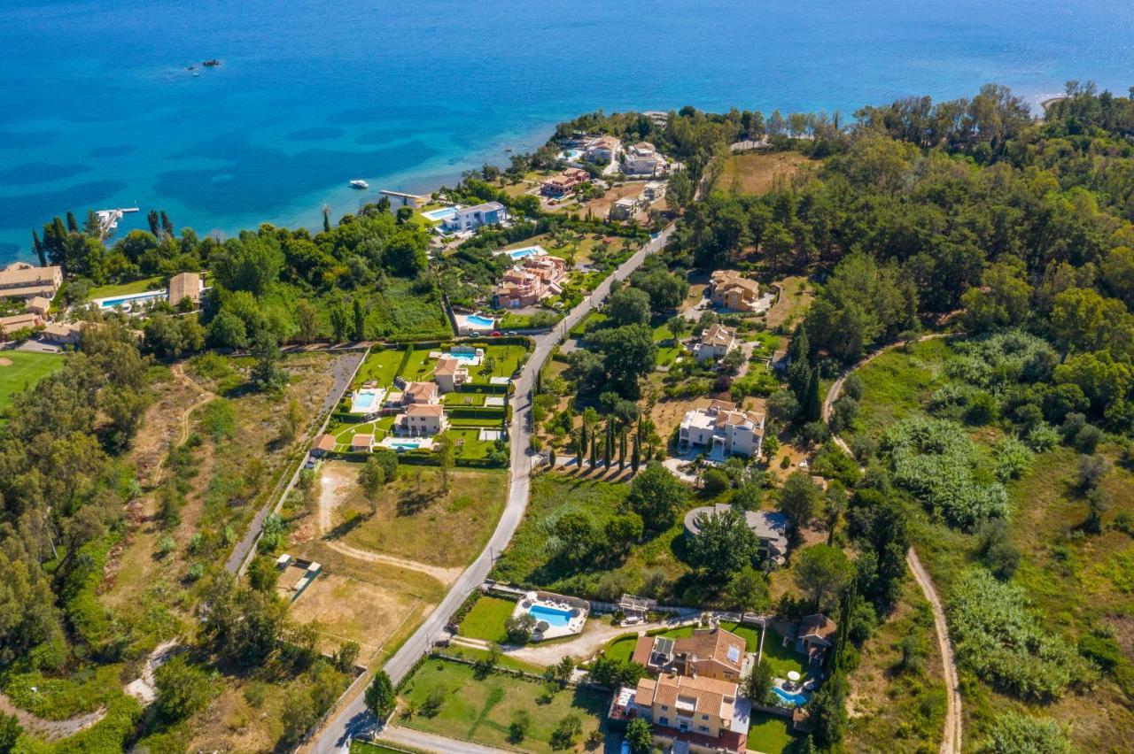 Dafnila Petrinos Cottage מראה חיצוני תמונה