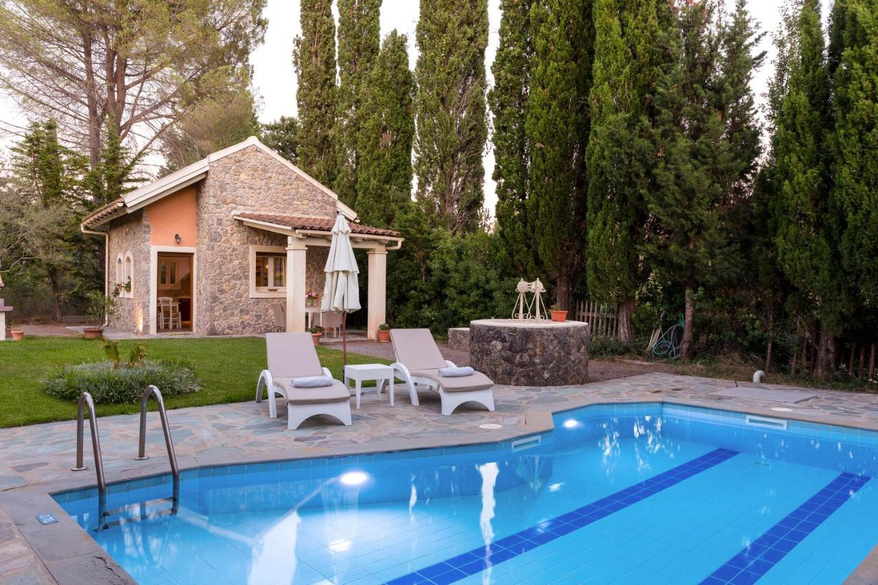 Dafnila Petrinos Cottage מראה חיצוני תמונה